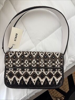NWT Stauded Beaded Tommy Bag